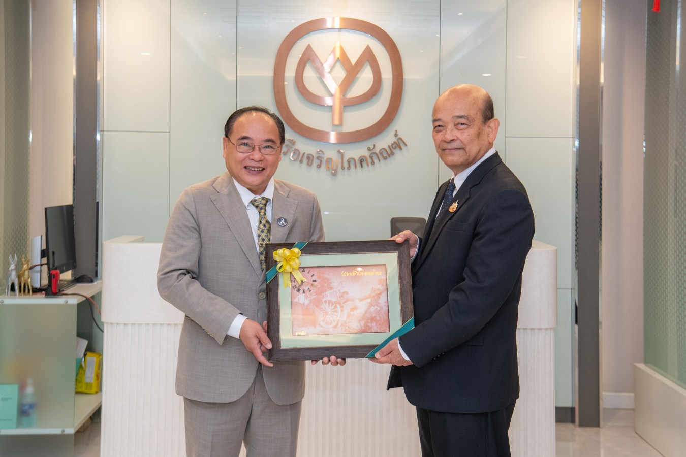 มหาวิทยาลัยแม่โจ้ ลงนามความร่วมมือโครงการเลี้ยงกุ้ง ร่วม บริษัท เจริญโภคภัณฑ์อาหาร จำกัด (มหาชน) ยกระดับงานวิจัยและพัฒนากำลังคนสู่มาตรฐานอุตสาหกรรมอย่างยั่งยืน