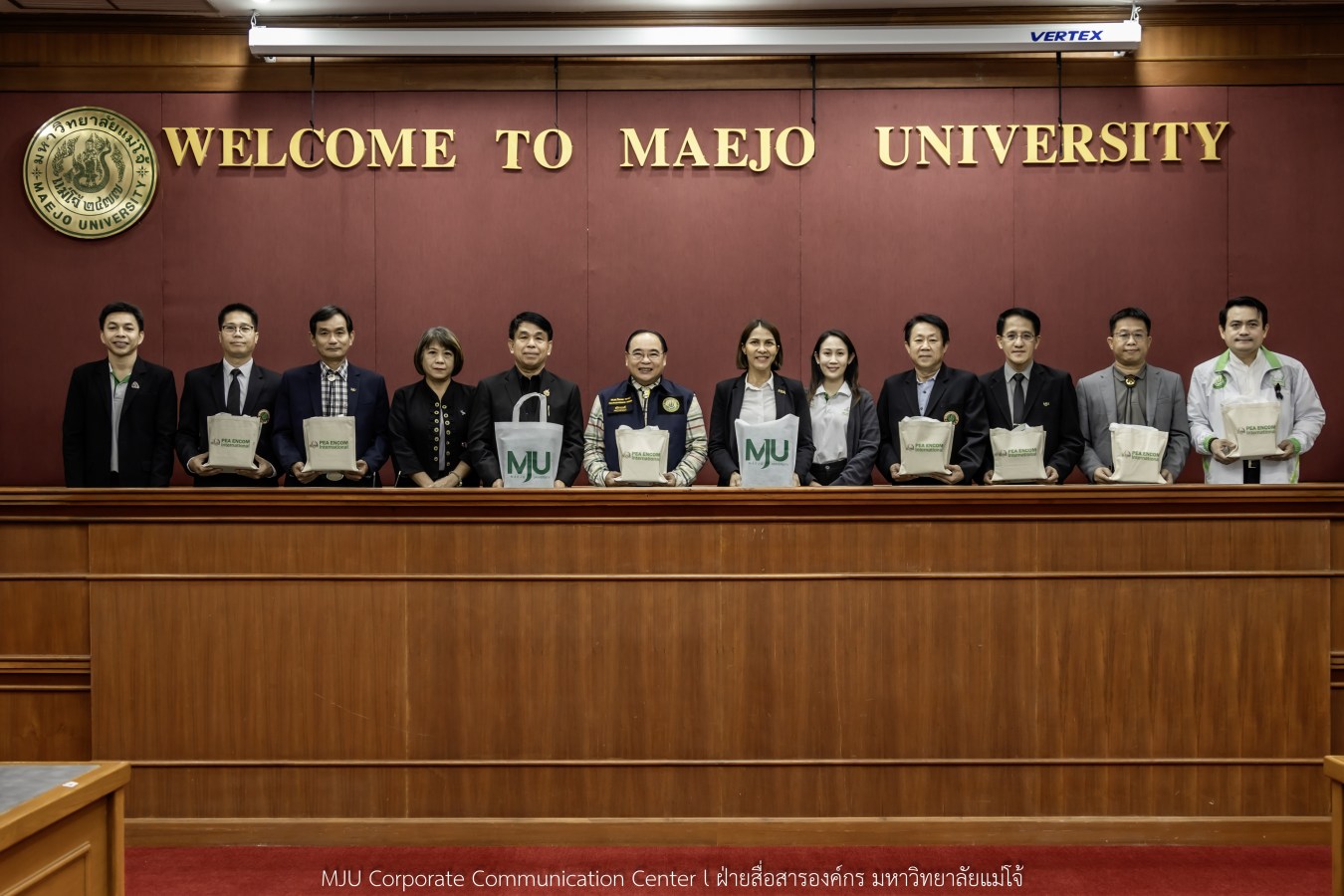 ม.แม่โจ้ ร่วมกับ กฟผ.สันทราย และ PEA ENCOM International ศึกษาการจัดการไฟฟ้าระบบผลิตโซล่าเซลล์