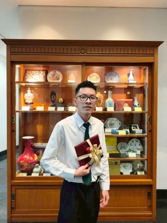 นักศึกษาคณะวิศวกรรมฯ ม.แม่โจ้ รับเหรียญรางวัลเรียนดี 4.00 จากวิศวกรรมสถานแห่งประเทศไทยฯ