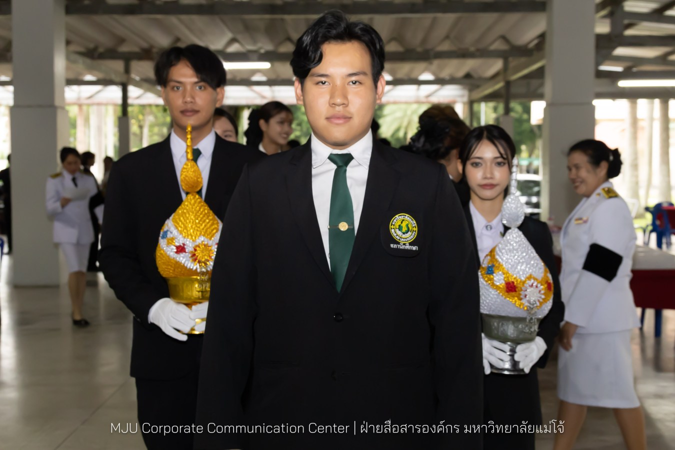 เนื่องในโอกาสวันเฉลิมพระชนมพรรษาพระบาทสมเด็จพระเจ้าอยู่หัว มหาวิทยาลัยแม่โจ้ จัดพิธีถวายพระพรชัยมงคล