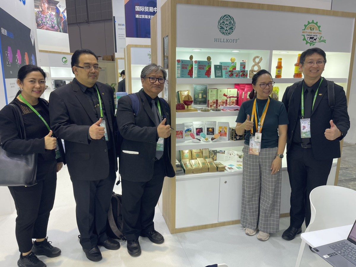 ม.แม่โจ้ จับมือ สภาหอการค้าอิเล็กทรอนิกส์จีน (CECC) MOU ยกระดับบุคลากรอีคอมเมิร์ซข้ามพรมแดนสู่เวทีโลก ณ นครเซี่ยงไฮ้