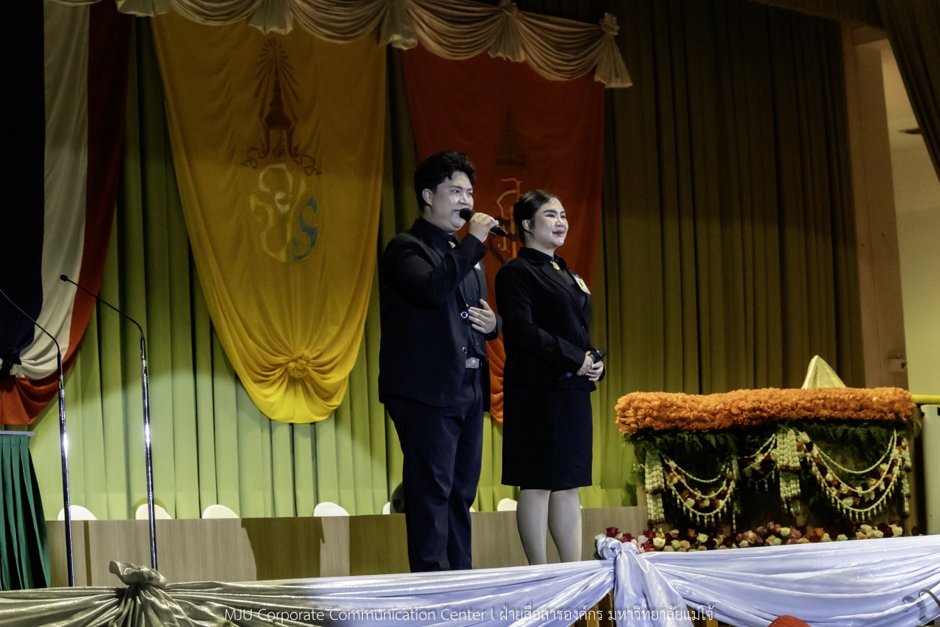 บรรยากาศ พิธีพระราชทานปริญญาบัตร มหาวิทยาลัยแม่โจ้ ประจำปีการศึกษา2567-2568 ครั้งที่ 48  ในวันที่ 19 กุมภาพันธ์ พ.ศ.2569 ณ ศูนย์กีฬาเฉลิมพระเกียรติ มหาวิทยาลัยแม่โจ้