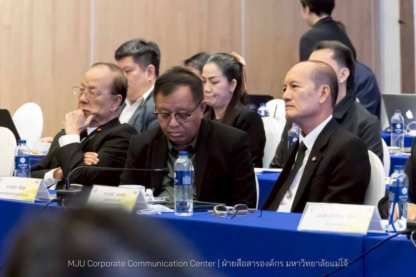 ม.แม่โจ้ จัดทบทวนงานด้านนโยบายสภามหาวิทยาลัย “พลิกโฉมมหาวิทยาลัยกลุ่ม 2: การยกระดับงานวิจัยสู่การใช้ประโยชน์เชิงพาณิชย์ – การผลิตบัณฑิตให้ทำงานเป็น”