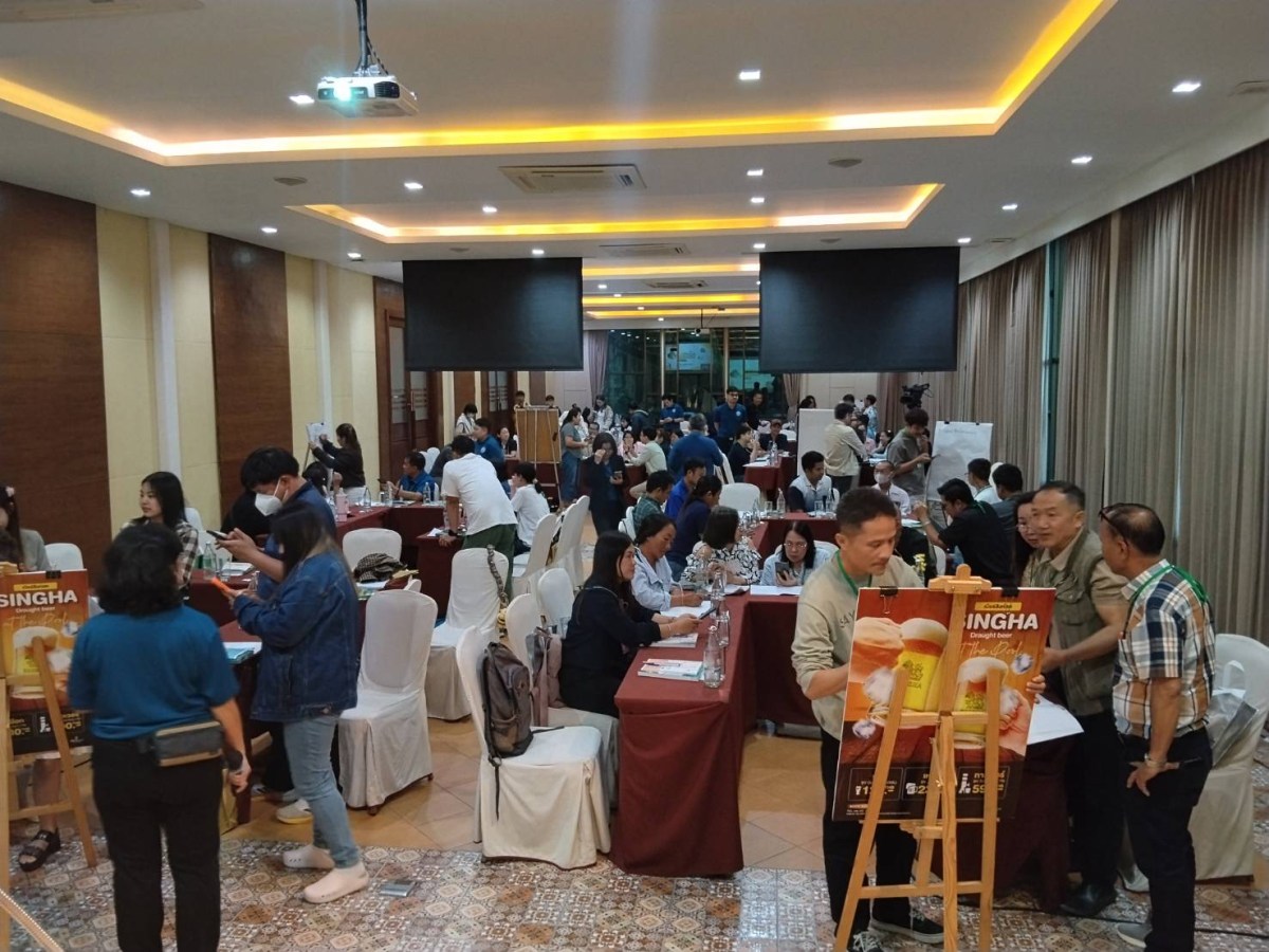 คณะผลิตกรรมการเกษตร ม.แม่โจ้ อบรมเสริมความรู้ผู้ควบคุมการขายวัตถุอันตรายทางการเกษตร รุ่น 2