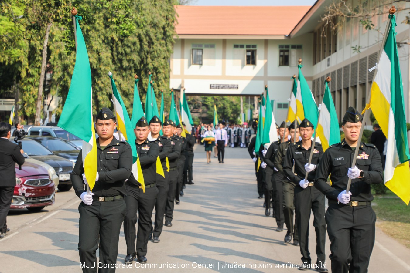 บรรยากาศ พิธีพระราชทานปริญญาบัตร มหาวิทยาลัยแม่โจ้ ประจำปีการศึกษา2567-2568 ครั้งที่ 48  ในวันที่ 19 กุมภาพันธ์ พ.ศ.2569 ณ ศูนย์กีฬาเฉลิมพระเกียรติ มหาวิทยาลัยแม่โจ้
