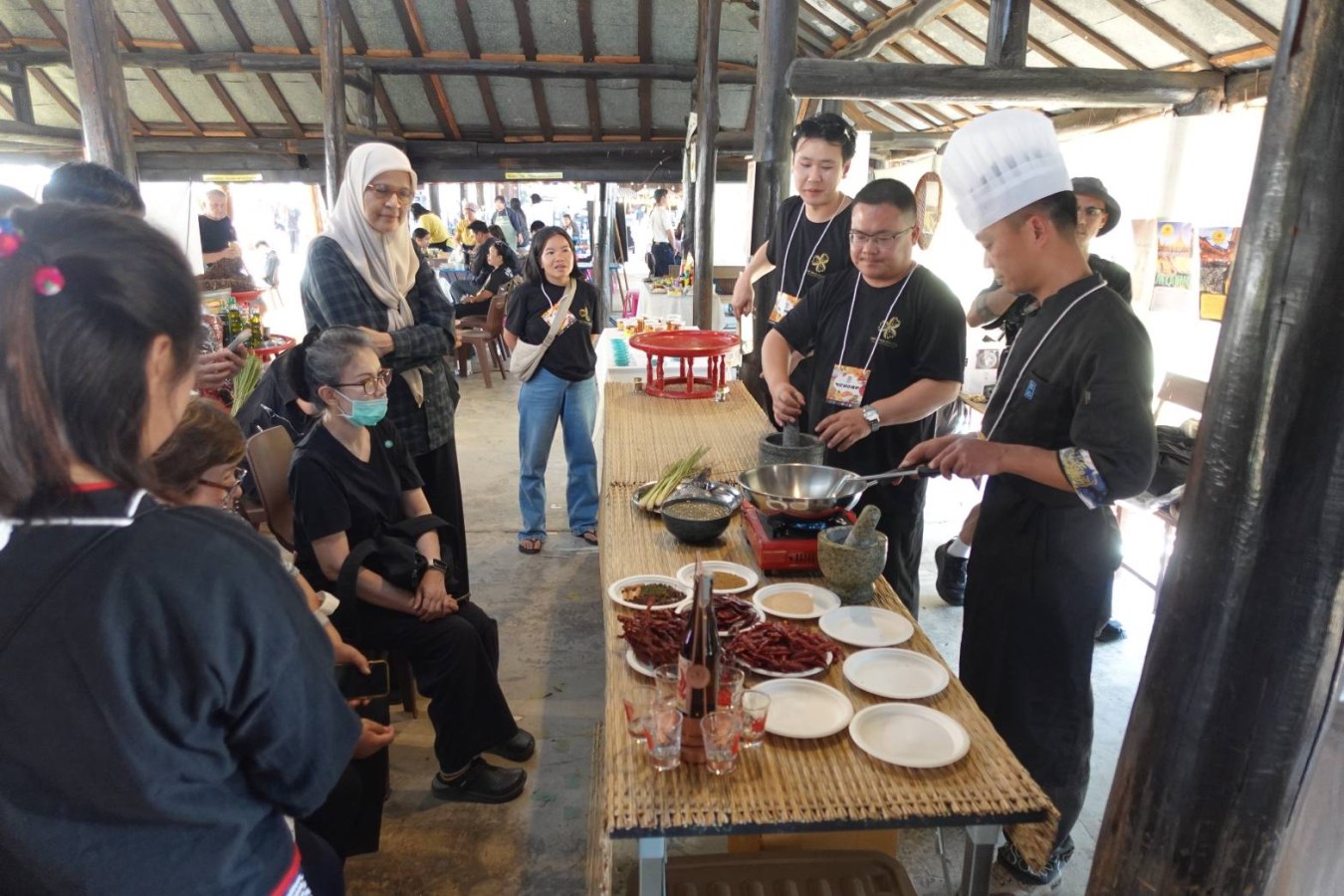 ม.แม่โจ้ ผนึกกำลัง 4 ชาติลุ่มน้ำโขง เผยแพร่ผลงานโครงการ “LMC Spice Routes” ในงาน Chiang Mai International Food Festival 2026 ชูอัตลักษณ์เครื่องเทศสู่การท่องเที่ยวเชิงวัฒนธรรมอาหาร