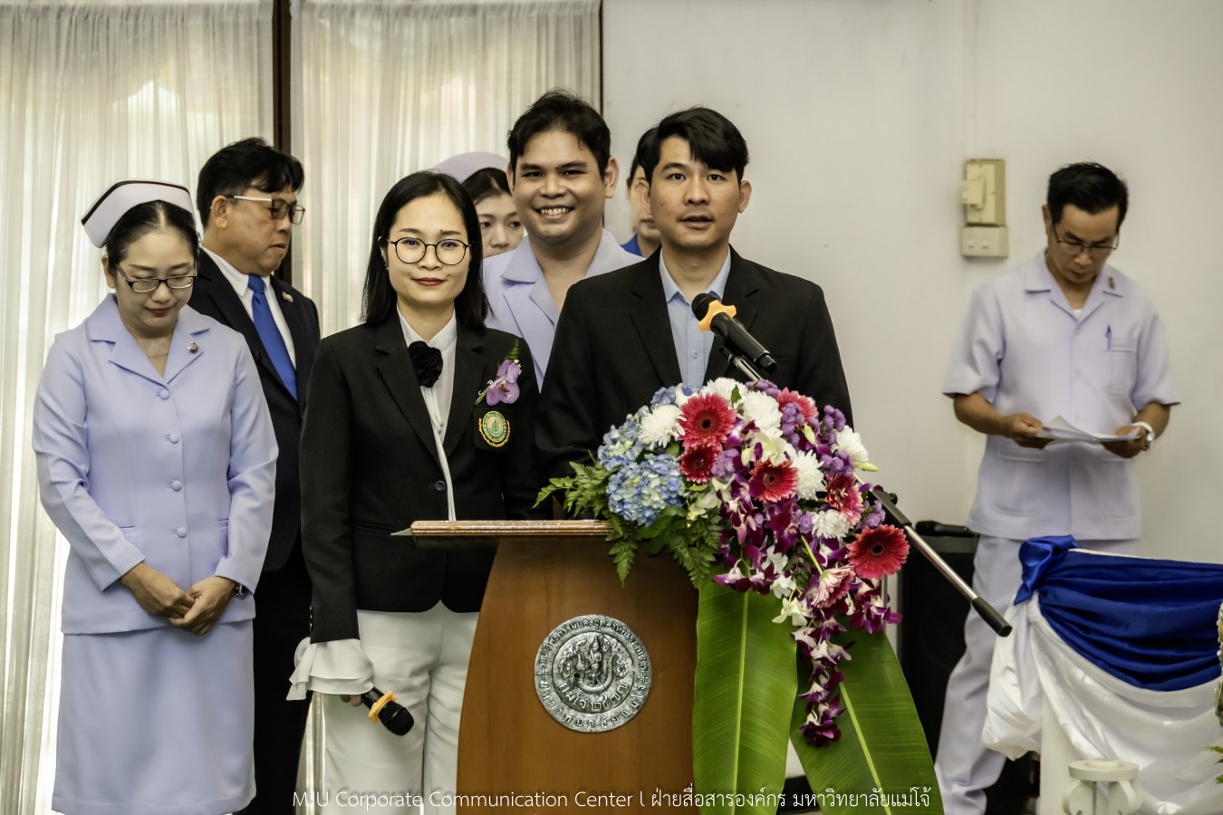 พยาบาลแม่โจ้ รุ่นที่ 3  รับหมวก เข็มเลื่อนชั้นปี และตะเกียงไนติงเกล เตรียมพร้อมออกฝึกปฏิบัติการจริงในสถานพยาบาล