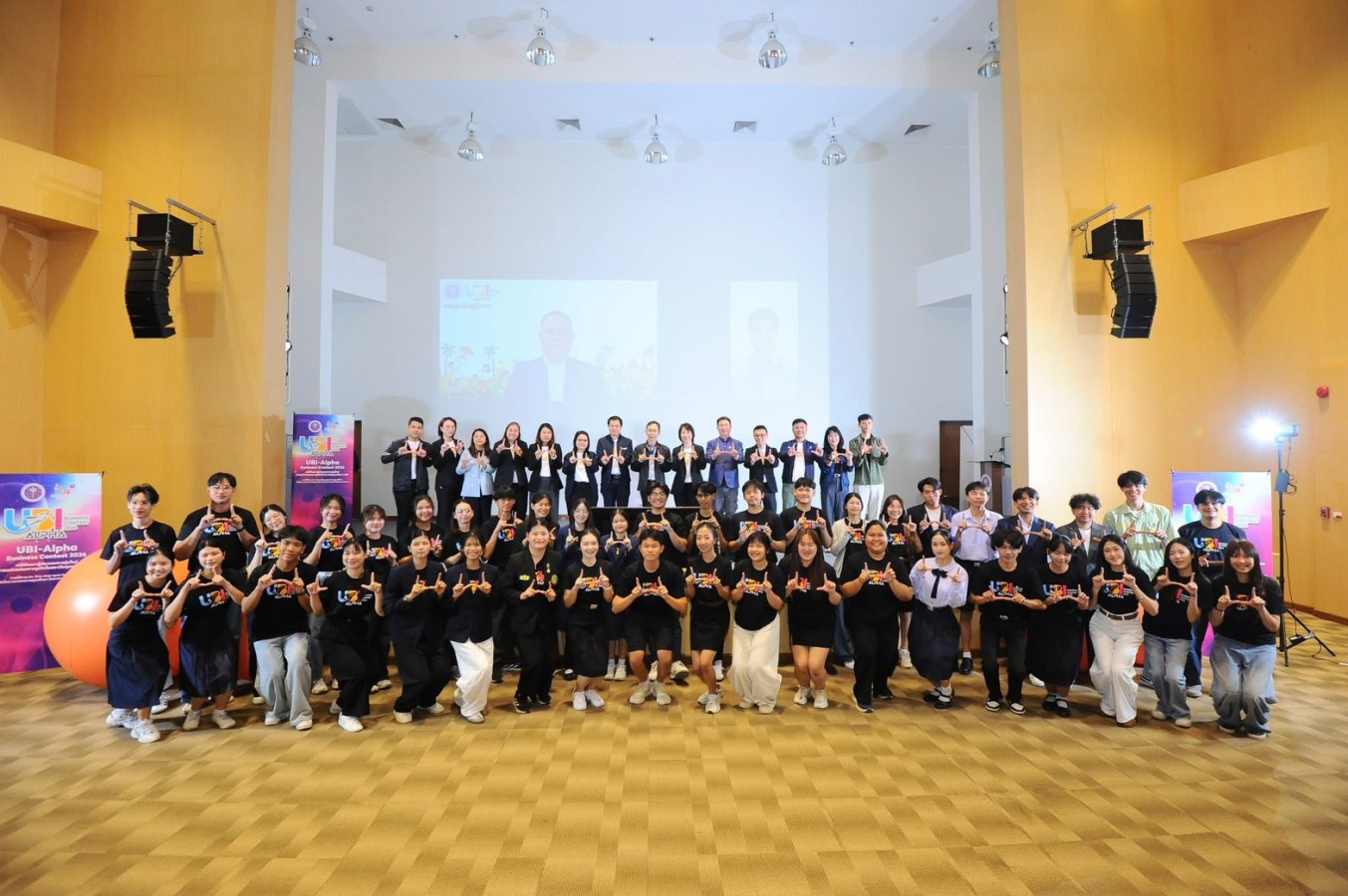 นศ.แม่โจ้ ฟอร์มทีมกับนักเรียนมัธยม คว้ารางวัลรองชนะเลิศอันดับ 1  ในเวทีพัฒนาผู้ประกอบการรุ่นใหม่