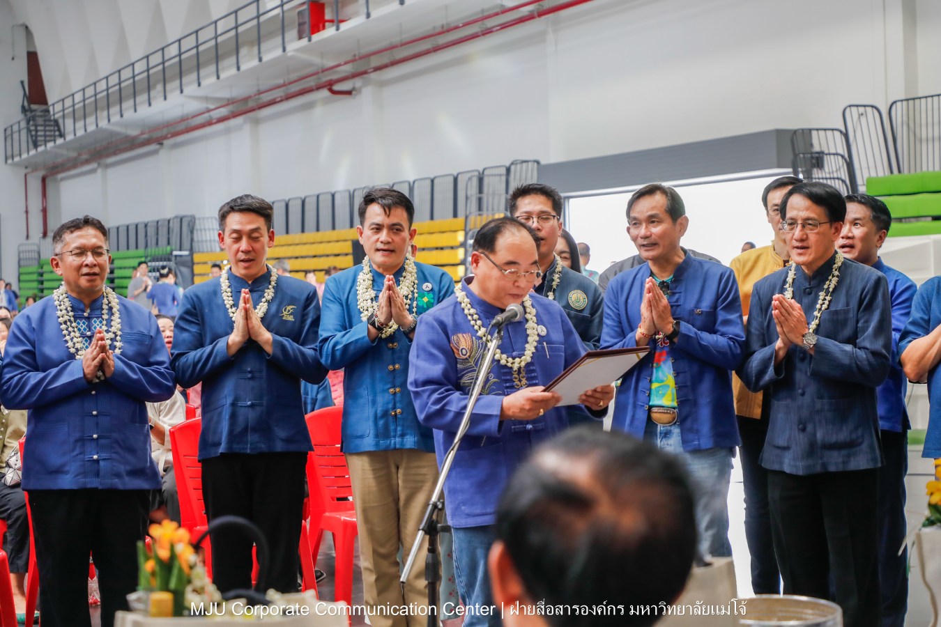 ชาวแม่โจ้ ร่วมพิธีดำหัวผู้อาวุโสและอธิการบดี ประจำปี 2569  สืบสานป๋าเวณี ปี๋ใหม่เมือง