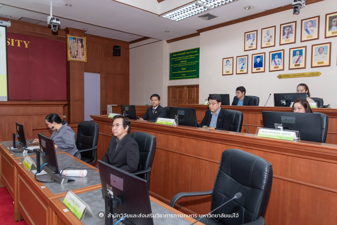 มหาวิทยาลัยแม่โจ้ ต้อนรับคณะผู้บริหารของสำนักงานเลขาธิการวุฒิสภา ในโครงการติดตามผลการนำผลงานวิจัยไปใช้ประโยชน์ในกระบวนการนิติบัญญัติ