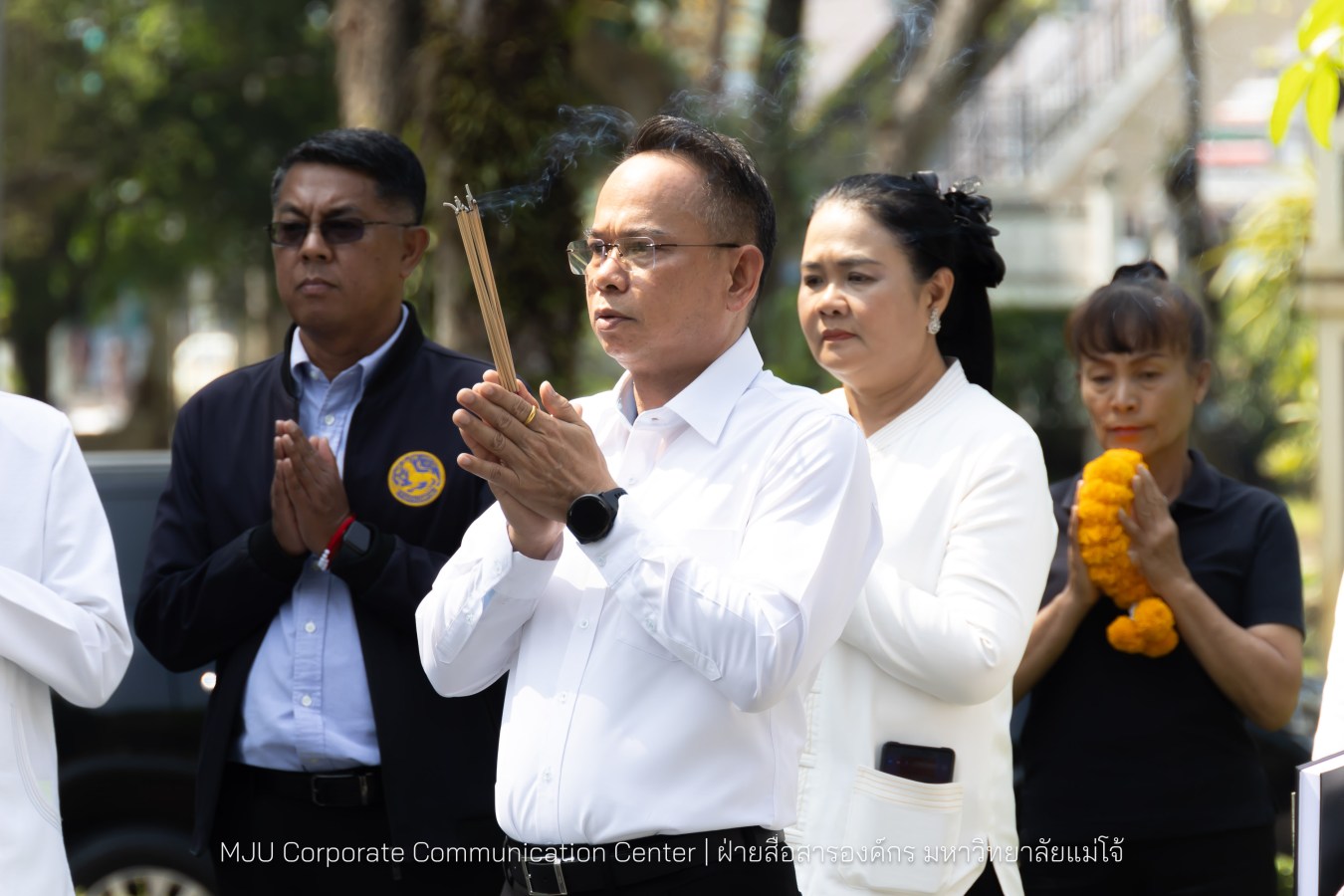 รองปลัดกระทรวงมหาดไทย สักการะสิ่งศักดิ์ ม.แม่โจ้