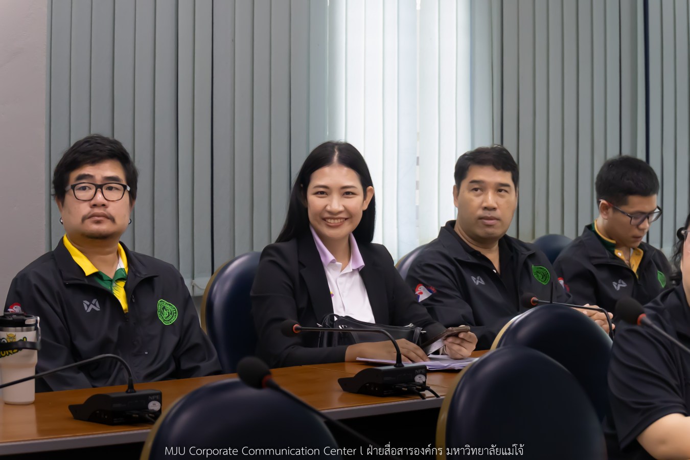 สโมสรบุคลากร ม.แม่โจ้ มอบรางวัลและขอบคุณทีมนักกีฬาบุคลากร ลุยศึก มศว.เกมส์