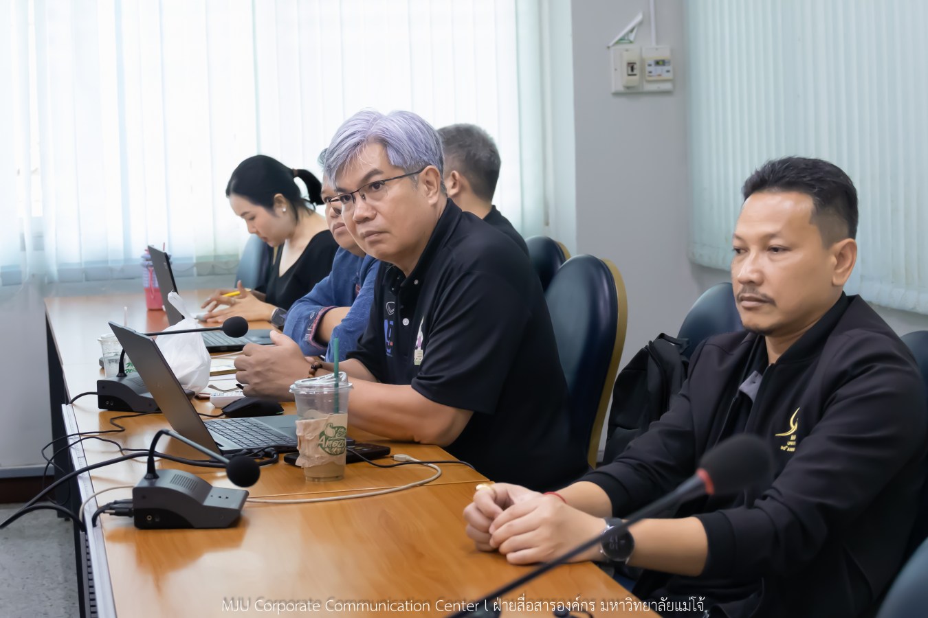 สโมสรบุคลากร ม.แม่โจ้ มอบรางวัลและขอบคุณทีมนักกีฬาบุคลากร ลุยศึก มศว.เกมส์