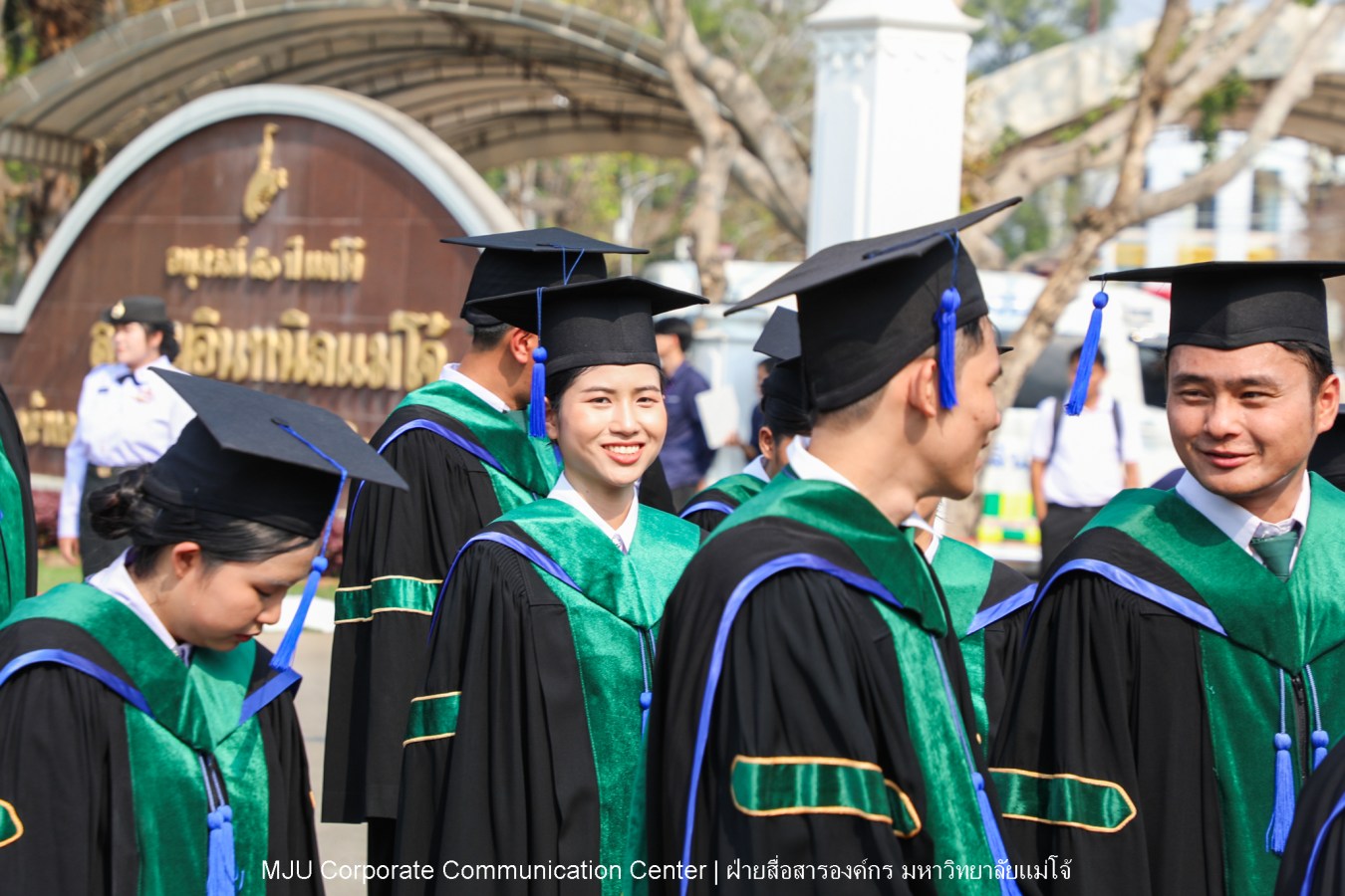 บรรยากาศ พิธีพระราชทานปริญญาบัตร มหาวิทยาลัยแม่โจ้ ประจำปีการศึกษา2567-2568 ครั้งที่ 48  ในวันที่ 19 กุมภาพันธ์ พ.ศ.2569 ณ ศูนย์กีฬาเฉลิมพระเกียรติ มหาวิทยาลัยแม่โจ้