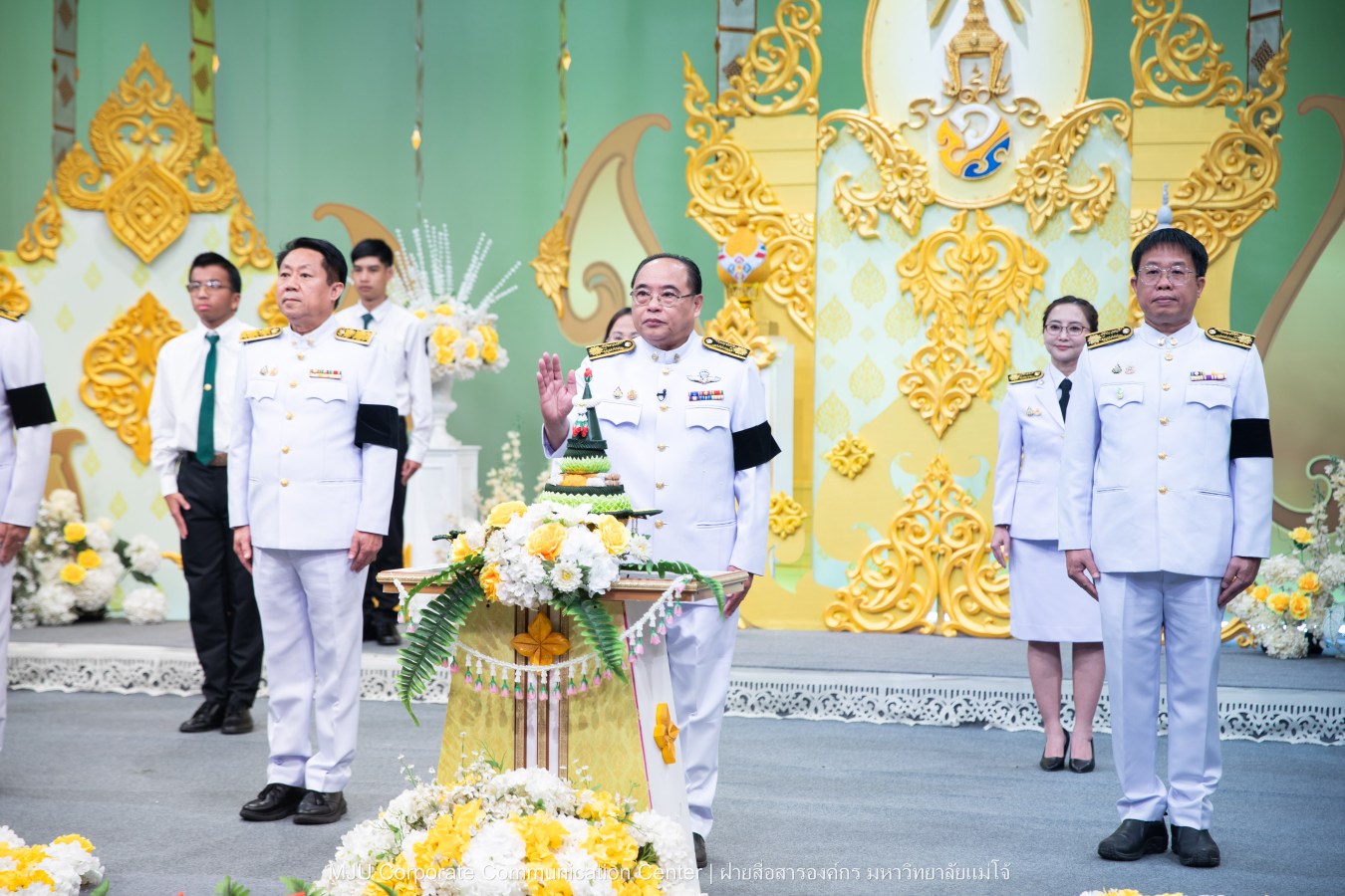 เนื่องในโอกาสวันเฉลิมพระชนมพรรษา พระบาทสมเด็จพระเจ้าอยู่หัวฯ ม.แม่โจ้ ร่วมบันทึกเทปโทรทัศน์รายการพิเศษถวายพระพรชัยมงคล