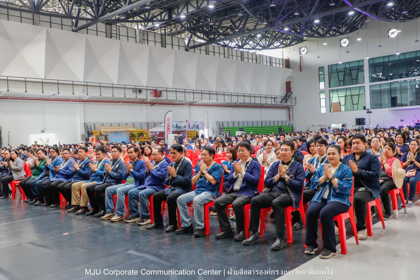 ชาวแม่โจ้ ร่วมพิธีดำหัวผู้อาวุโสและอธิการบดี ประจำปี 2569  สืบสานป๋าเวณี ปี๋ใหม่เมือง