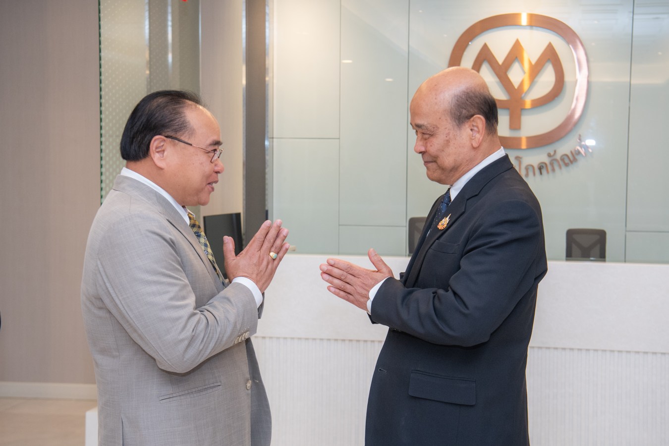 มหาวิทยาลัยแม่โจ้ ลงนามความร่วมมือโครงการเลี้ยงกุ้ง ร่วม บริษัท เจริญโภคภัณฑ์อาหาร จำกัด (มหาชน) ยกระดับงานวิจัยและพัฒนากำลังคนสู่มาตรฐานอุตสาหกรรมอย่างยั่งยืน