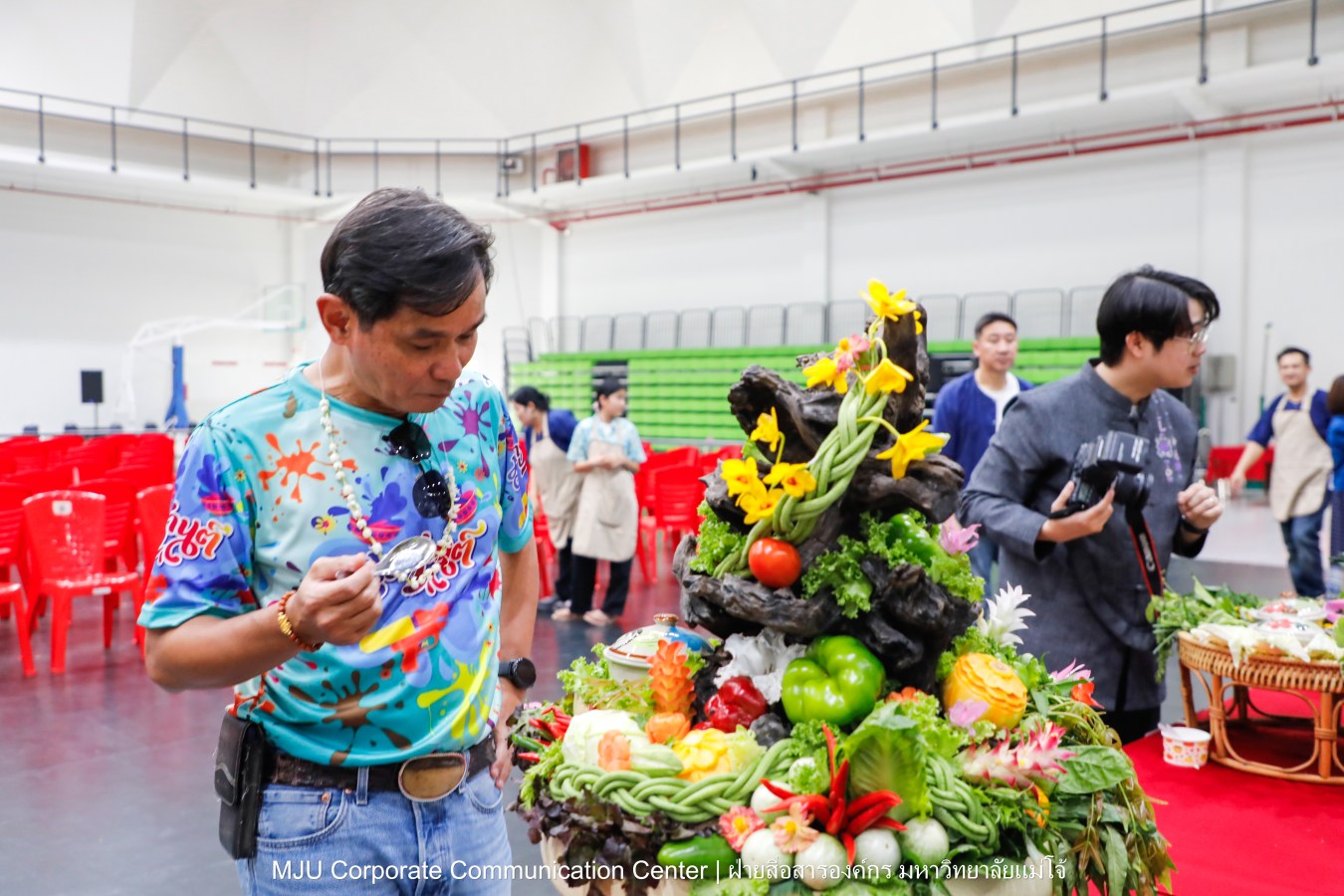 ชาวแม่โจ้ ร่วมพิธีดำหัวผู้อาวุโสและอธิการบดี ประจำปี 2569  สืบสานป๋าเวณี ปี๋ใหม่เมือง