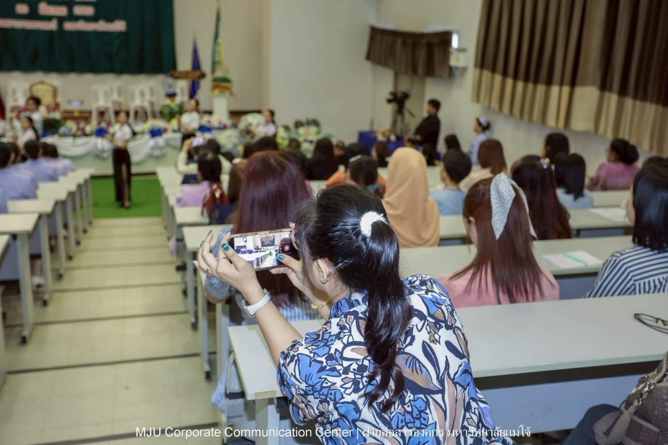 พยาบาลแม่โจ้ รุ่น 1 ประดับแถบหมวก-รับเข็มวิทยฐานะ พร้อมก้าวสู่พยาบาลวิชาชีพอย่างเป็นทางการ