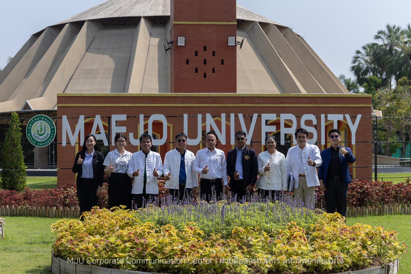 รองปลัดกระทรวงมหาดไทย สักการะสิ่งศักดิ์ ม.แม่โจ้