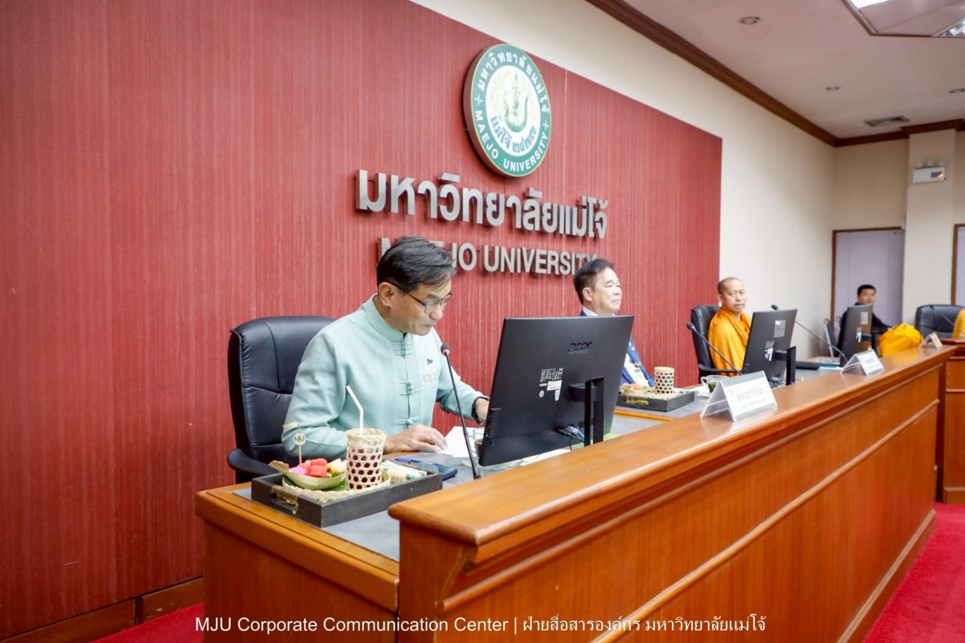 ม.แม่โจ้ ประชุมคณะกรรมการวัดธาราทิพย์ชัยประดิษฐ์ ในพระอุปภัมภ์ฯ ครั้งที่ 1/2569 เตรียมจัดพิธีถวายผ้าพระกฐินฯ