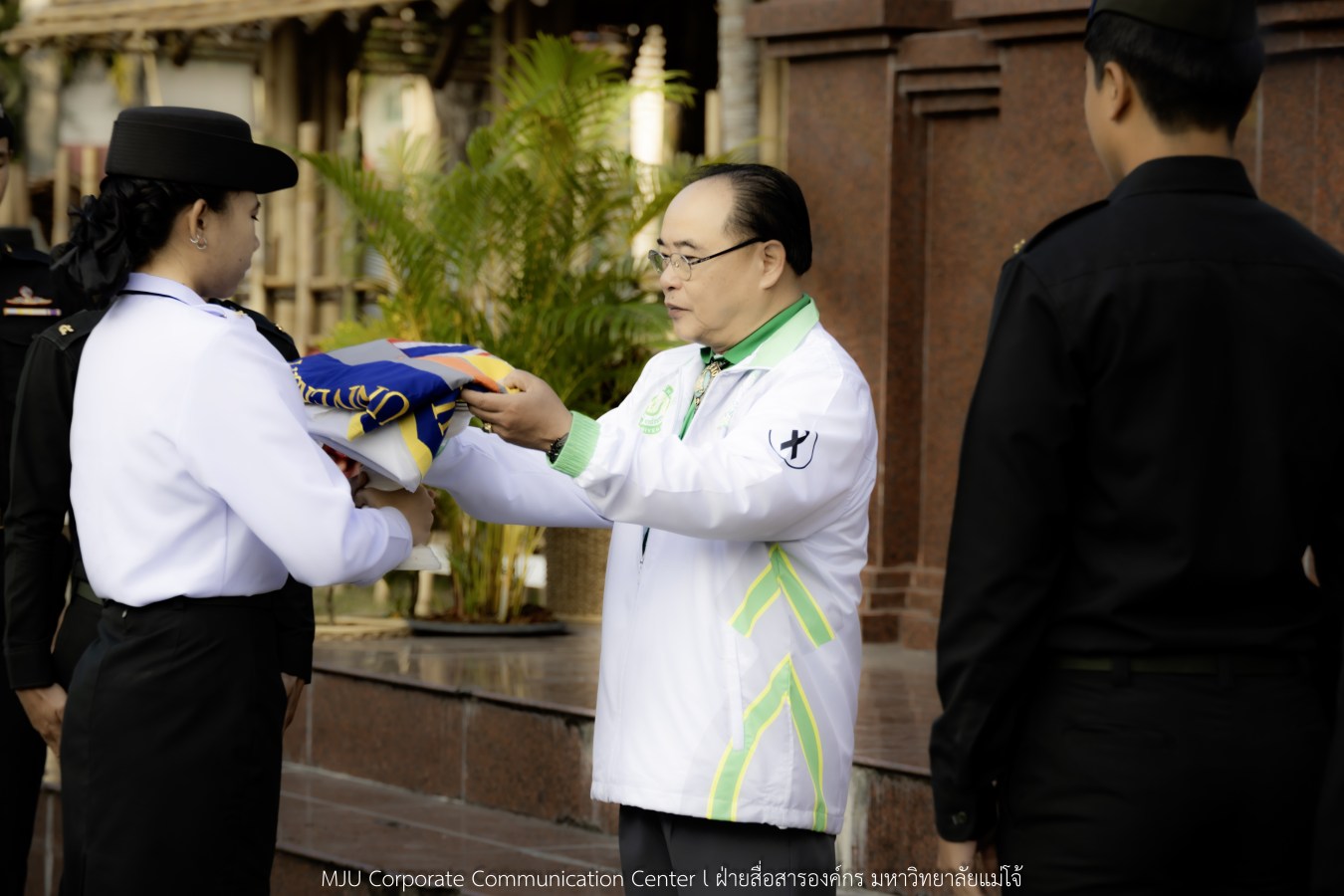 ธงเจ้าภาพ 12 สถาบันโบกสะบัด พร้อมต้อนรับทัพนักกีฬา 109 สถาบัน ใน “อินทนิลเกมส์ 2026”