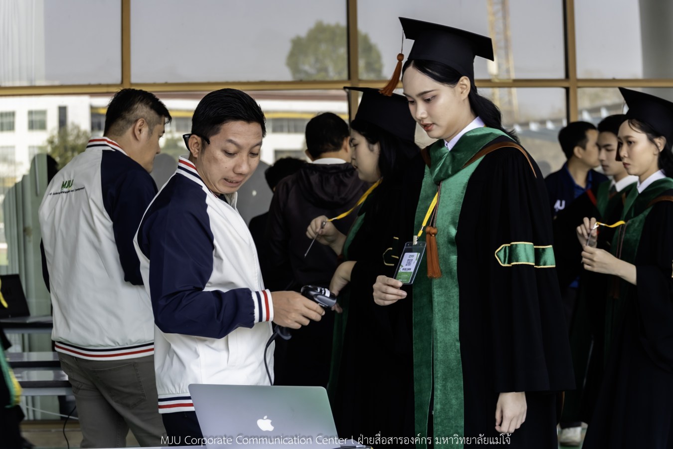 ว่าที่บัณฑิตพร้อม  อาจารย์พร้อม  ญาติพร้อม ทุกคนพร้อม  ร่วมแสดงความยินดี 18 กุมภาพันธ์ 2569  #บรรยากาศซ้อมใหญ่ พิธีพระราชทานปริญญาบัตรมหาวิทยาลัยแม่โจ้ ครั้งที่ 48