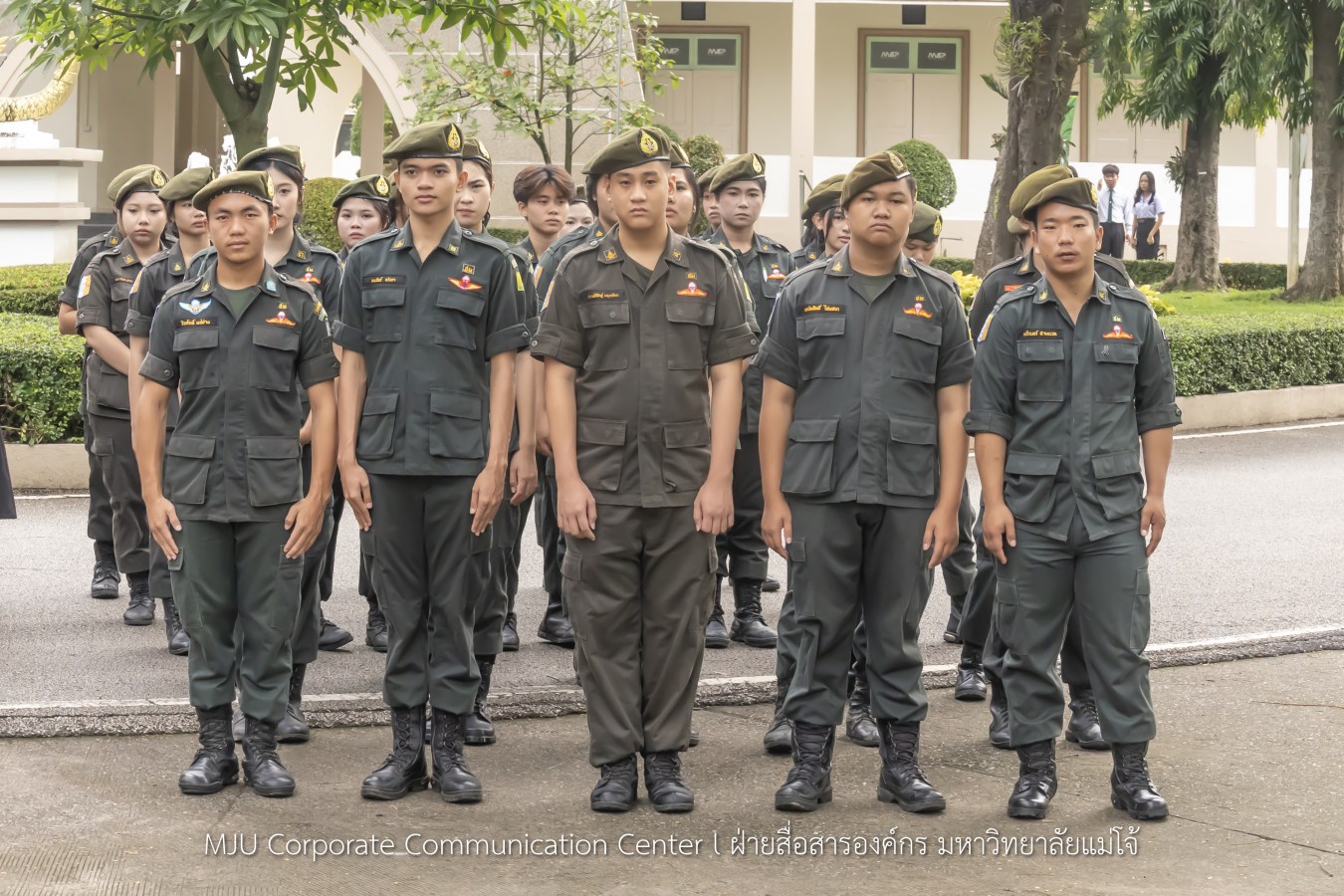 ม.แม่โจ้ จัดกิจกรรมเนื่องในวันพระราชทานธงชาติไทย (Thai National Flag Day)