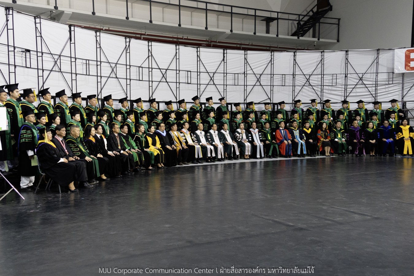 ว่าที่บัณฑิตพร้อม  อาจารย์พร้อม  ญาติพร้อม ทุกคนพร้อม  ร่วมแสดงความยินดี 18 กุมภาพันธ์ 2569  #บรรยากาศซ้อมใหญ่ พิธีพระราชทานปริญญาบัตรมหาวิทยาลัยแม่โจ้ ครั้งที่ 48