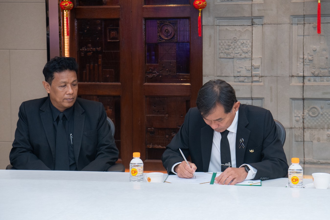 มหาวิทยาลัยแม่โจ้ ลงนามความร่วมมือโครงการเลี้ยงกุ้ง ร่วม บริษัท เจริญโภคภัณฑ์อาหาร จำกัด (มหาชน) ยกระดับงานวิจัยและพัฒนากำลังคนสู่มาตรฐานอุตสาหกรรมอย่างยั่งยืน