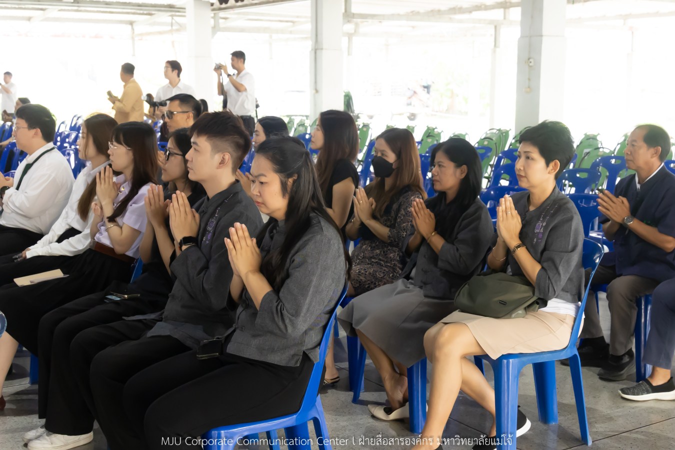 ม.แม่โจ้ ทำนุบำรุงพระพุทธศาสนา จัดถวายเทียนพรรษา 9 วัด