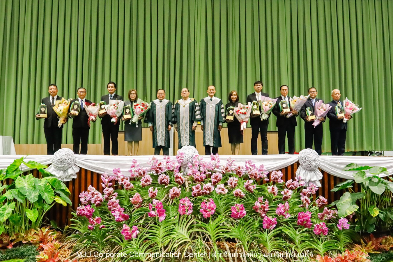 ว่าที่บัณฑิตพร้อม  อาจารย์พร้อม  ญาติพร้อม ทุกคนพร้อม  ร่วมแสดงความยินดี 18 กุมภาพันธ์ 2569  #บรรยากาศซ้อมใหญ่ พิธีพระราชทานปริญญาบัตรมหาวิทยาลัยแม่โจ้ ครั้งที่ 48