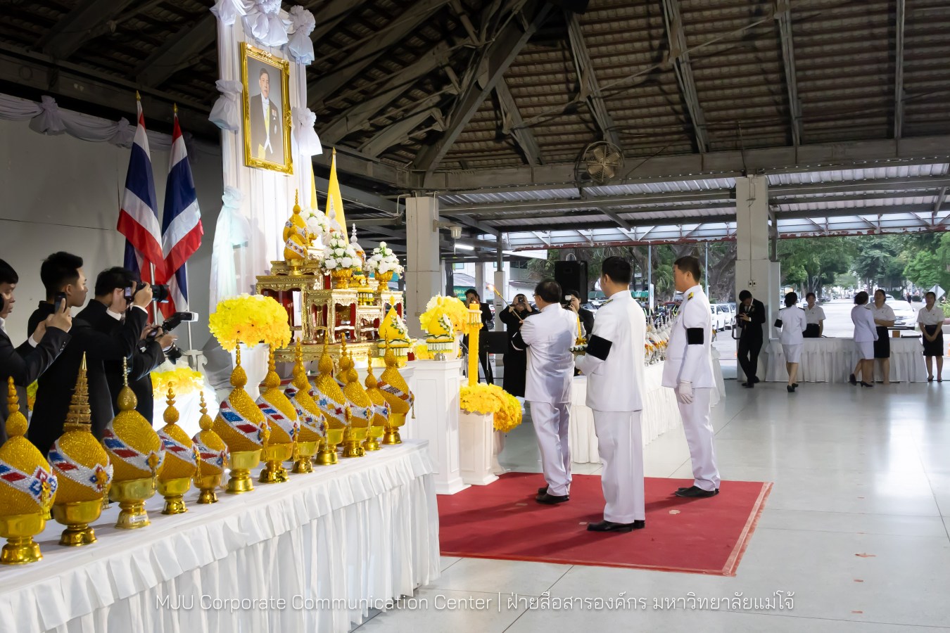 เนื่องในโอกาสวันเฉลิมพระชนมพรรษาพระบาทสมเด็จพระเจ้าอยู่หัว มหาวิทยาลัยแม่โจ้ จัดพิธีถวายพระพรชัยมงคล