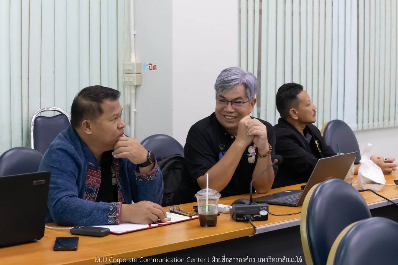 สโมสรบุคลากร ม.แม่โจ้ มอบรางวัลและขอบคุณทีมนักกีฬาบุคลากร ลุยศึก มศว.เกมส์