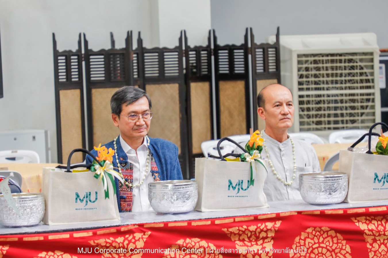 ชาวแม่โจ้ ร่วมพิธีดำหัวผู้อาวุโสและอธิการบดี ประจำปี 2569  สืบสานป๋าเวณี ปี๋ใหม่เมือง