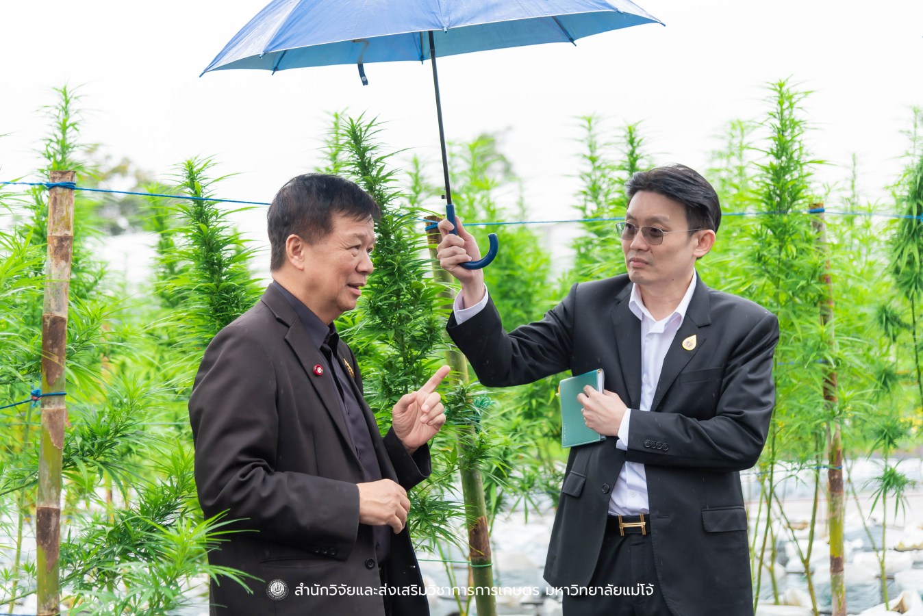 มหาวิทยาลัยแม่โจ้ ต้อนรับคณะผู้บริหารของสำนักงานเลขาธิการวุฒิสภา ในโครงการติดตามผลการนำผลงานวิจัยไปใช้ประโยชน์ในกระบวนการนิติบัญญัติ