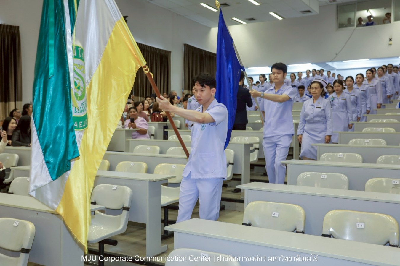 พยาบาลแม่โจ้ รุ่น 1 ประดับแถบหมวก-รับเข็มวิทยฐานะ พร้อมก้าวสู่พยาบาลวิชาชีพอย่างเป็นทางการ