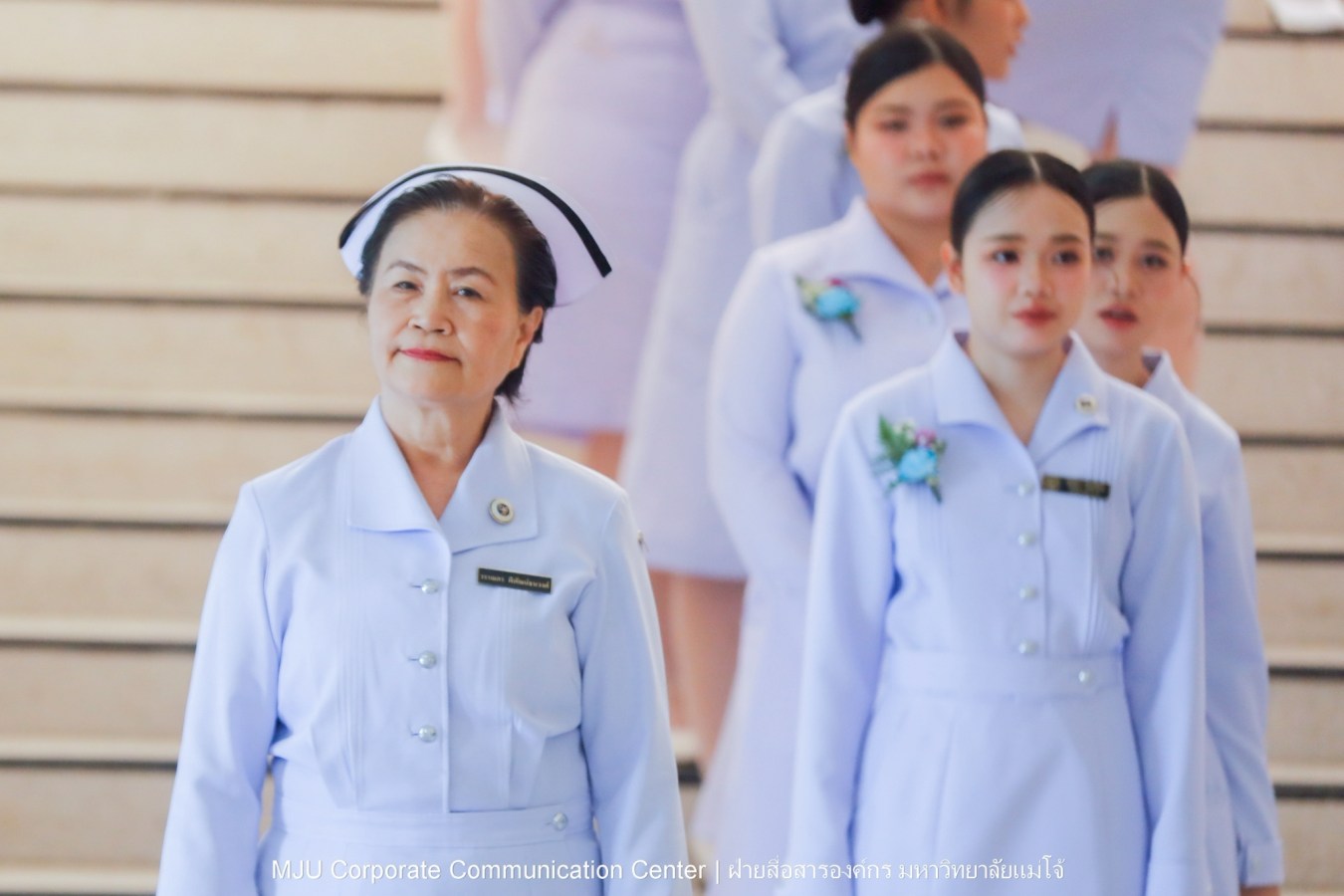 พยาบาลแม่โจ้ รุ่น 1 ประดับแถบหมวก-รับเข็มวิทยฐานะ พร้อมก้าวสู่พยาบาลวิชาชีพอย่างเป็นทางการ