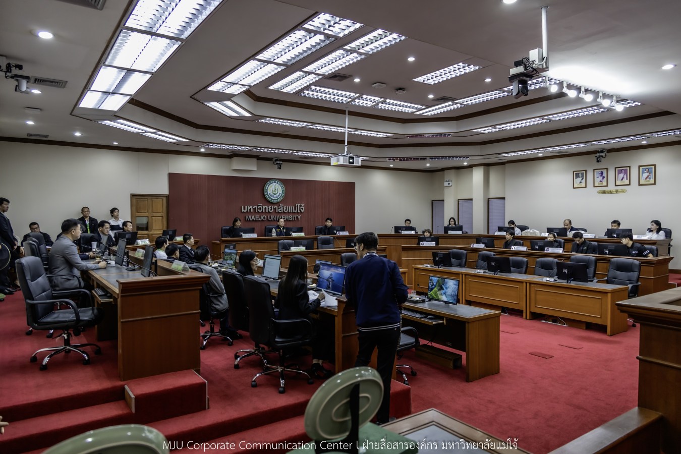 ม.แม่โจ้ ร่วมกับ กฟผ.สันทราย และ PEA ENCOM International ศึกษาการจัดการไฟฟ้าระบบผลิตโซล่าเซลล์