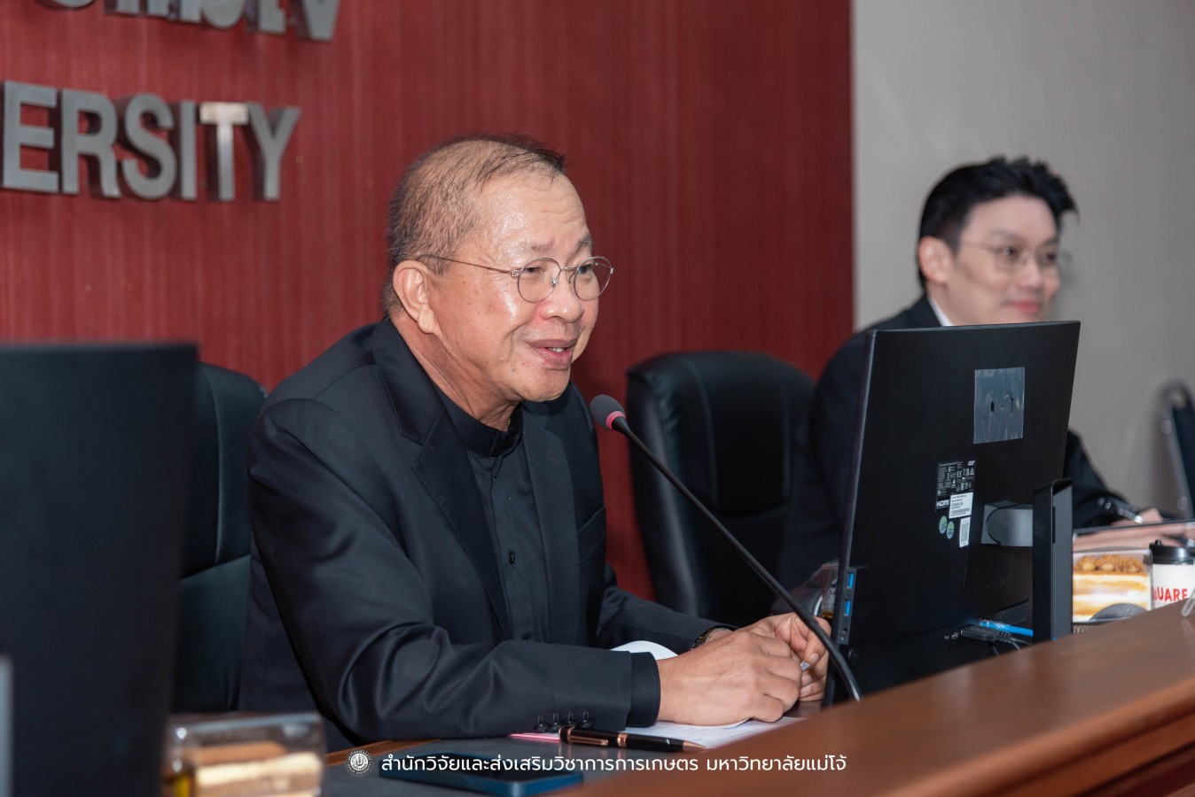 มหาวิทยาลัยแม่โจ้ ต้อนรับคณะผู้บริหารของสำนักงานเลขาธิการวุฒิสภา ในโครงการติดตามผลการนำผลงานวิจัยไปใช้ประโยชน์ในกระบวนการนิติบัญญัติ