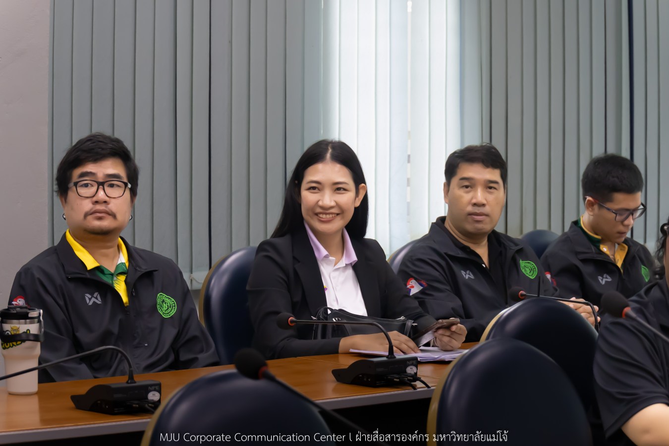 สโมสรบุคลากร ม.แม่โจ้ มอบรางวัลและขอบคุณทีมนักกีฬาบุคลากร ลุยศึก มศว.เกมส์