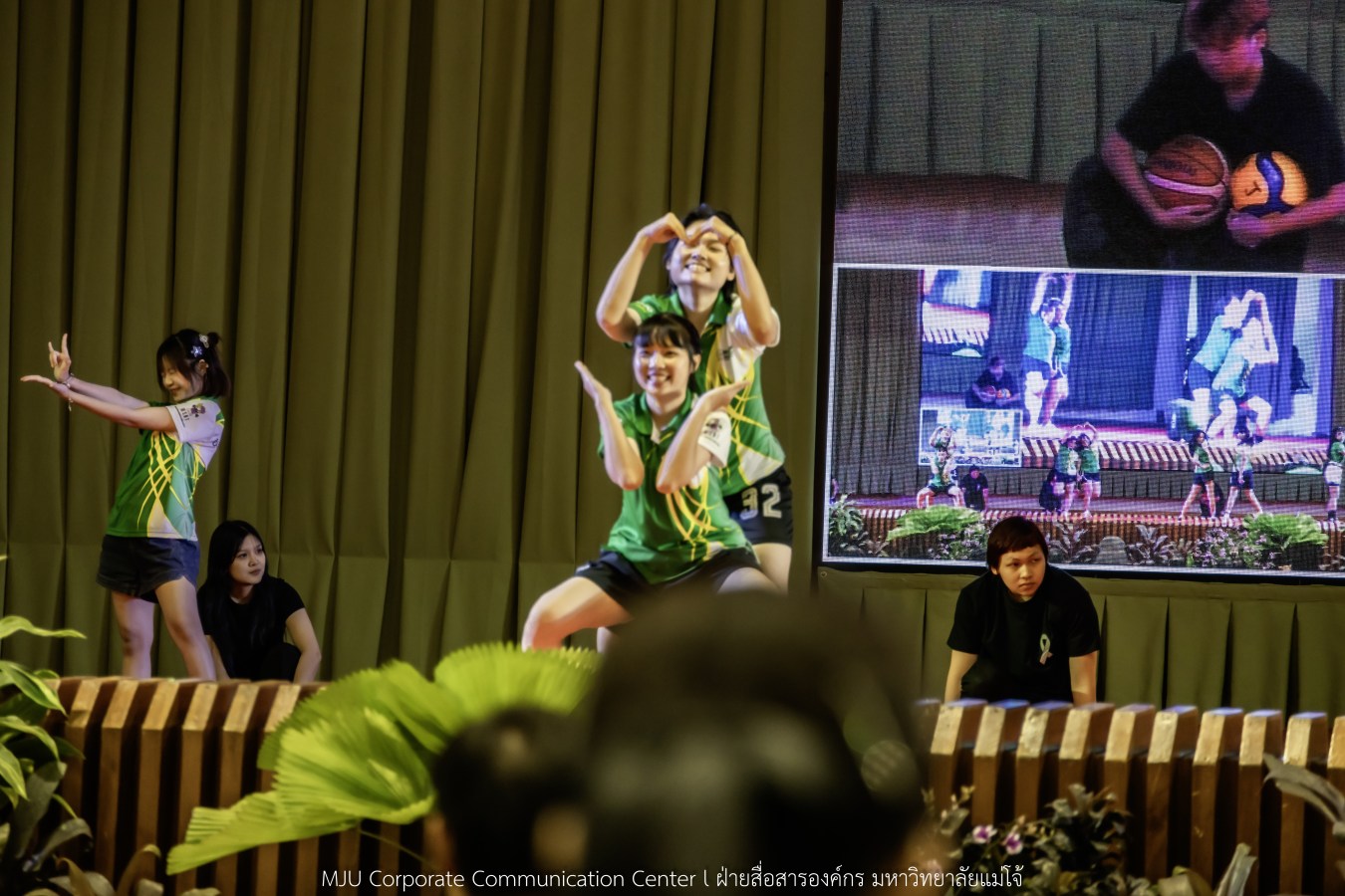 109 สถาบันอุดมศึกษาทั่วไทยมุ่งสู่รั้วอินทนิล จับฉลากแบ่งสายกีฬาปัญญาชนคน GEN Z #การแข่งขันกีฬามหาวิทยาลัยแห่งประเทศไทย ครั้งที่ 51 “อินทนิลเกมส์ 2026”  ณ มหาวิทยาลัยแม่โจ้ จ.เชียงใหม่