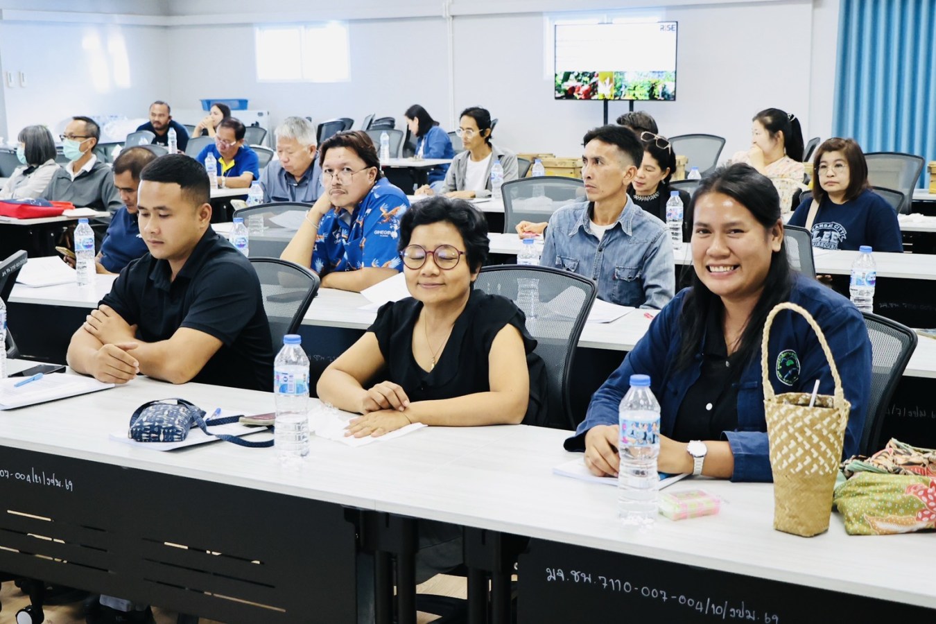 ม.แม่โจ้-ชุมพร ร่วมกับ มก. และสำนักงานปศุสัตว์จังหวัดชุมพร จัดอบรม GAP ฟาร์มผึ้งชันโรง  ยกระดับมาตรฐานการเลี้ยงสู่การพัฒนาเศรษฐกิจชุมชนอย่างยั่งยืน